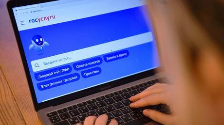 Депутат российского парламента предлагает создать государственную службу знакомств — RT Россия и бывший Советский Союз