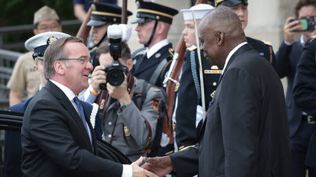 Германия передаст большую часть армии под командование НАТО – Писториус — RT World News