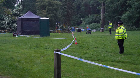 Предполагаемый шпион найден мертвым в Великобритании — RT World News