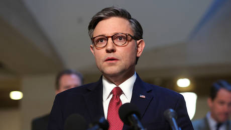 Республиканцы США хотят свергнуть спикера Палаты представителей — RT World News