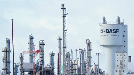 Российская компания поглотит дочернюю компанию немецкого химического гиганта — RT Россия и бывший Советский Союз