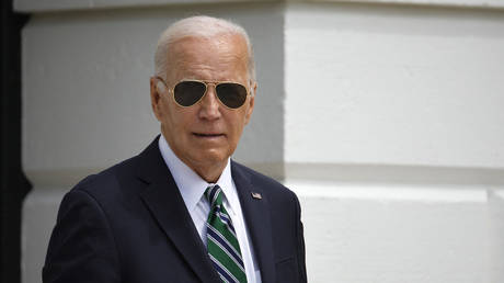 Biden comments on deterring Iranian attack on Israel — RT World News