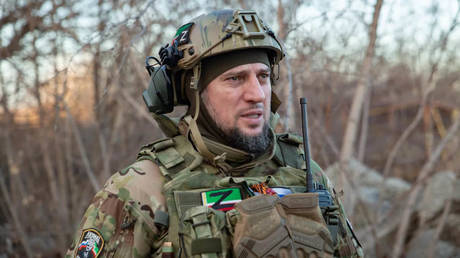Ukrainian Army on war-crime spree in Kursk – Chechen commander — RT Russia & Former Soviet Union
