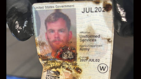 Подозреваемый во взрыве кибергрузовика "служил в Украине" - AP