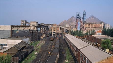 Россия готова сотрудничать с США по "редким землям" - Путин