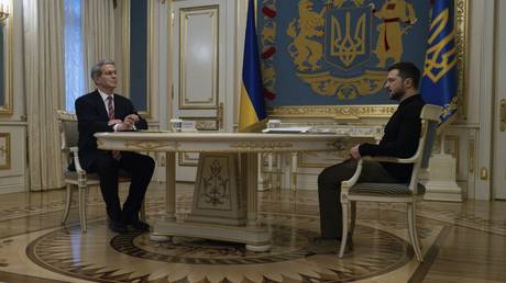 Трамп обвиняет украинцев в "грубости" по отношению к министру финансов США