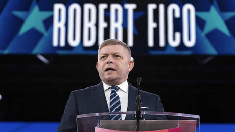 Словакия не будет поддерживать военные действия Киева