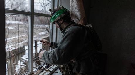 Пора положить конец "бессмысленному" конфликту на Украине - Трамп