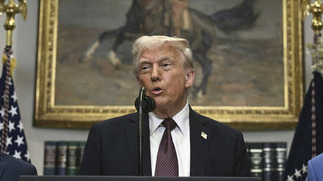 США "думают" об ослаблении санкций против России - Трамп