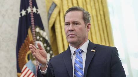 Вальс раскрывает темы переговоров России и США в Эр-Рияде