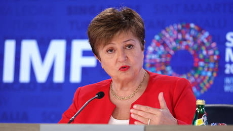 МВФ снижает угрозу рецессии из-за тарифов Трампа