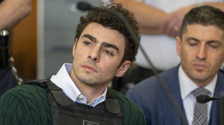 Убийство генерального директора UnitedHealthcare Брайана Томпсона и требование смертной казни: Политическая буря вокруг реформы здравоохранения