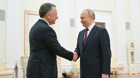 Переговоры в тупике: Виткофф не смог убедить Путина на перемирие, Трамп грозит Киеву потерей территорий