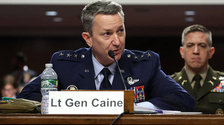 США не готовы воевать с Китаем - кандидат Трампа на пост генерала