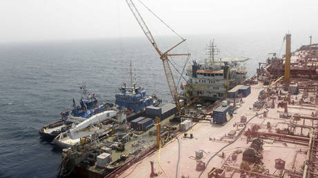 США нанесли удары по йеменскому порту Рас-Иса: десятки жертв среди мирных