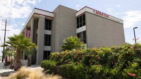 Two women injured in shooting at California college — RT World News