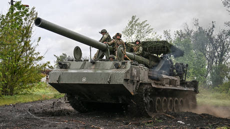 Россия создаёт «буферную зону» на фронте: танковые части вошли в Днепропетровскую область