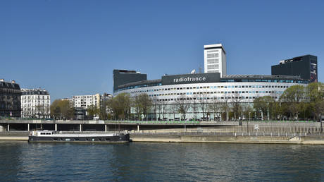 Того обвиняет France 24 и RFI в подрыве стабильности и вводит трехмесячный запрет