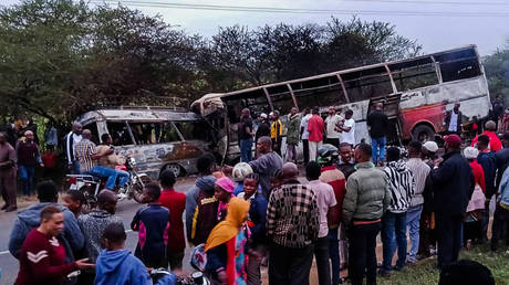 Смертельное ДТП в Танзании: 38 погибших в лобовом столкновении автобусов