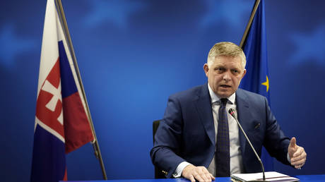 Словакия блокирует новый пакет санкций ЕС против России из-за энергетических рисков