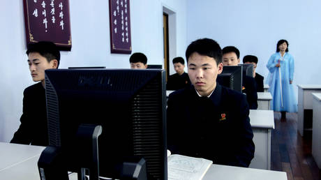 Россия и КНДР укрепляют сотрудничество в сфере образования