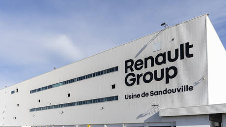 Франция хочет запустить в Украине производство военных дронов с помощью Renault