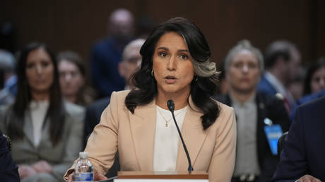 Трамп исключил министра обороны и главу разведки из обсуждений по Ирану – СМИ