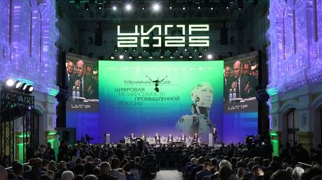 В России проходит первый Глобальный цифровой форум