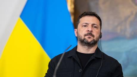 Зеленский пообещал «уменьшить военный потенциал России» новыми ударами. В Москве предупредили о рисках эскалации