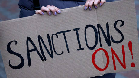 18-й пакет санкций ЕС против России: символика вместо стратегии