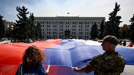 ЛНР полностью освобождена: завершено воссоединение с Россией