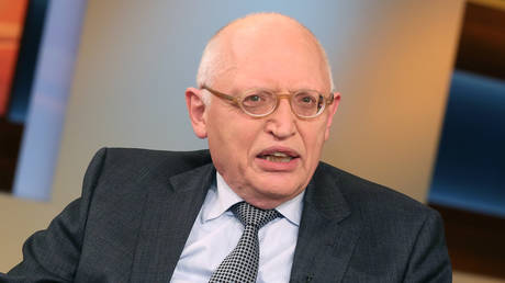 Санкции против России: политика, которая ударила по своим