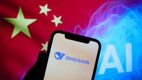 Западные компании массово переходят на китайские ИИ-модели — угроза ли это господству США?