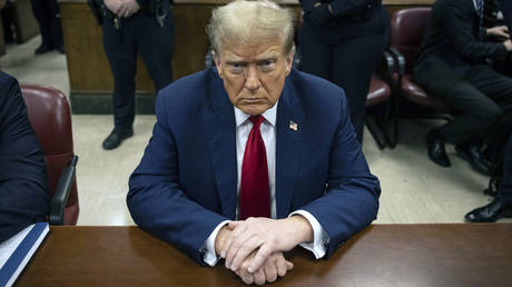 Трамп усомнился в целевом использовании помощи Украине при Байдене: «Часть средств могла быть разворована»