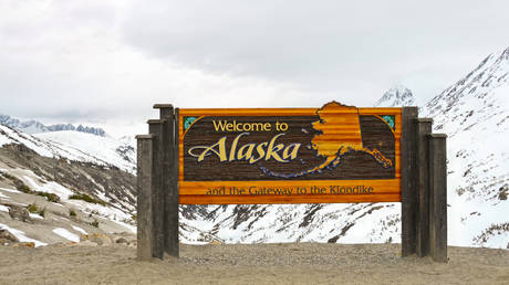 Аляска: Исторический мост или геополитический рубеж в диалоге России и США?