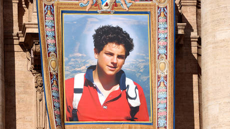 Цифровой апостол: Карло Акутис стал первым святым-миллениалом в истории Католической церкви