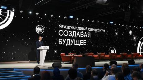 Сквозь время: в Москве соберутся архитекторы будущего, чтобы спроектировать завтрашний день