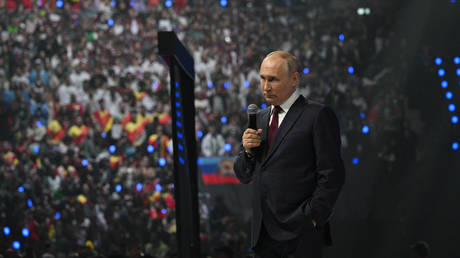 Новый якорь: почему реальные активы вытесняют долларовые обязательства