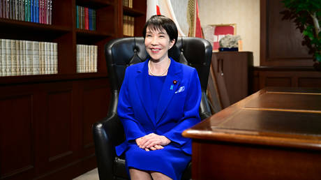 Новая «Железная леди»: Санаэ Такаити возглавила правящую партию Японии и готовится стать первой в истории страны женщиной-премьером