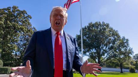 Отказ от диалога: США готовят военную эскалацию против Венесуэлы