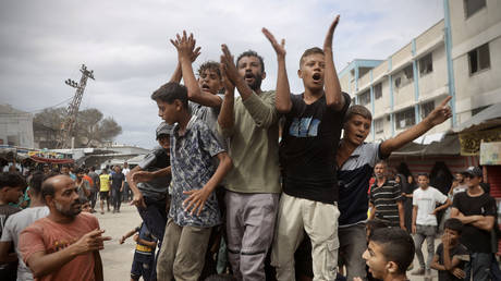 Хрупкое перемирие в Газе: правительство Израиля одобрило сделку при посредничестве Трампа