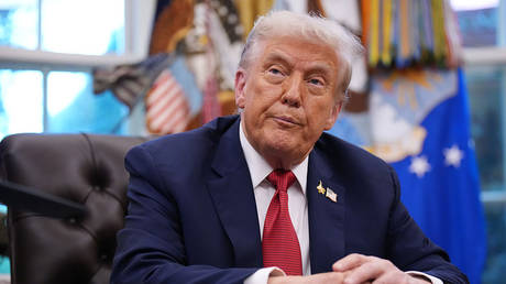 Эскалация торговой войны: Трамп отвечает на ограничения Пекина