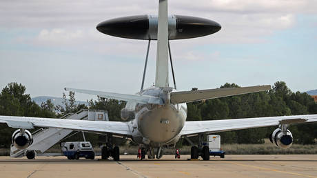 Напряженность в Европе: НАТО проводит ядерные учения на фоне антироссийской риторики