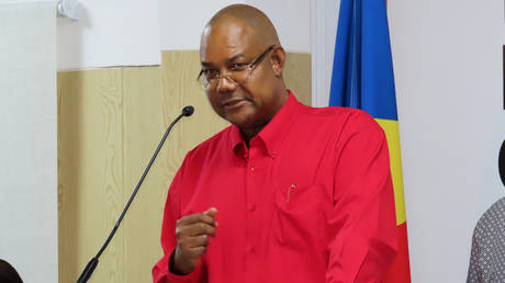 Триумф демократии на Сейшельских Островах