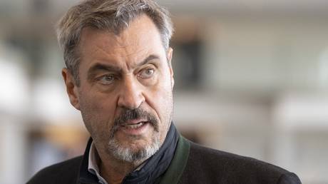 Давление на Киев: необходимость пересмотра правил выезда