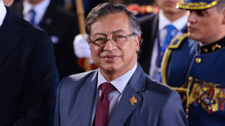 США ввели санкции против президента Колумбии: обвинения в покровительстве наркокартелям и жёсткий ответ Петро