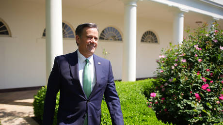 Глава ЦРУ пытается убедить европейских союзников в надежности США