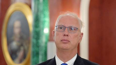 Киев вводит санкции против ключевых переговорщиков на фоне тупика в мирном процессе