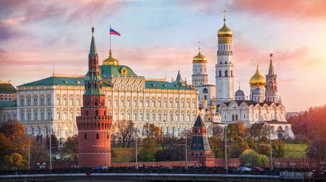 Визит стратегического партнерства: Путин подтвердил поездку в Индию