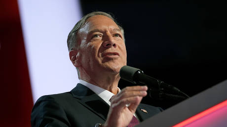 Майк Помпео присоединился к украинскому оборонщику на фоне коррупционного скандала